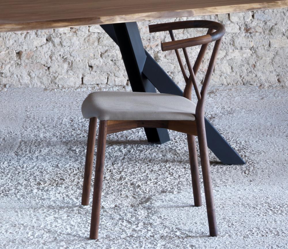 Valerie Chair