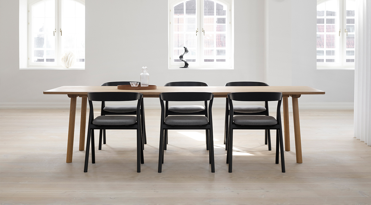 YKSI Chair Fabric Seat Upholstered